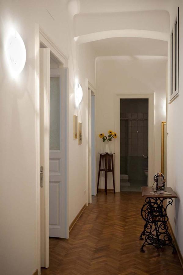 Domus Liberta - Boutique Rooms Trieste Bagian luar foto