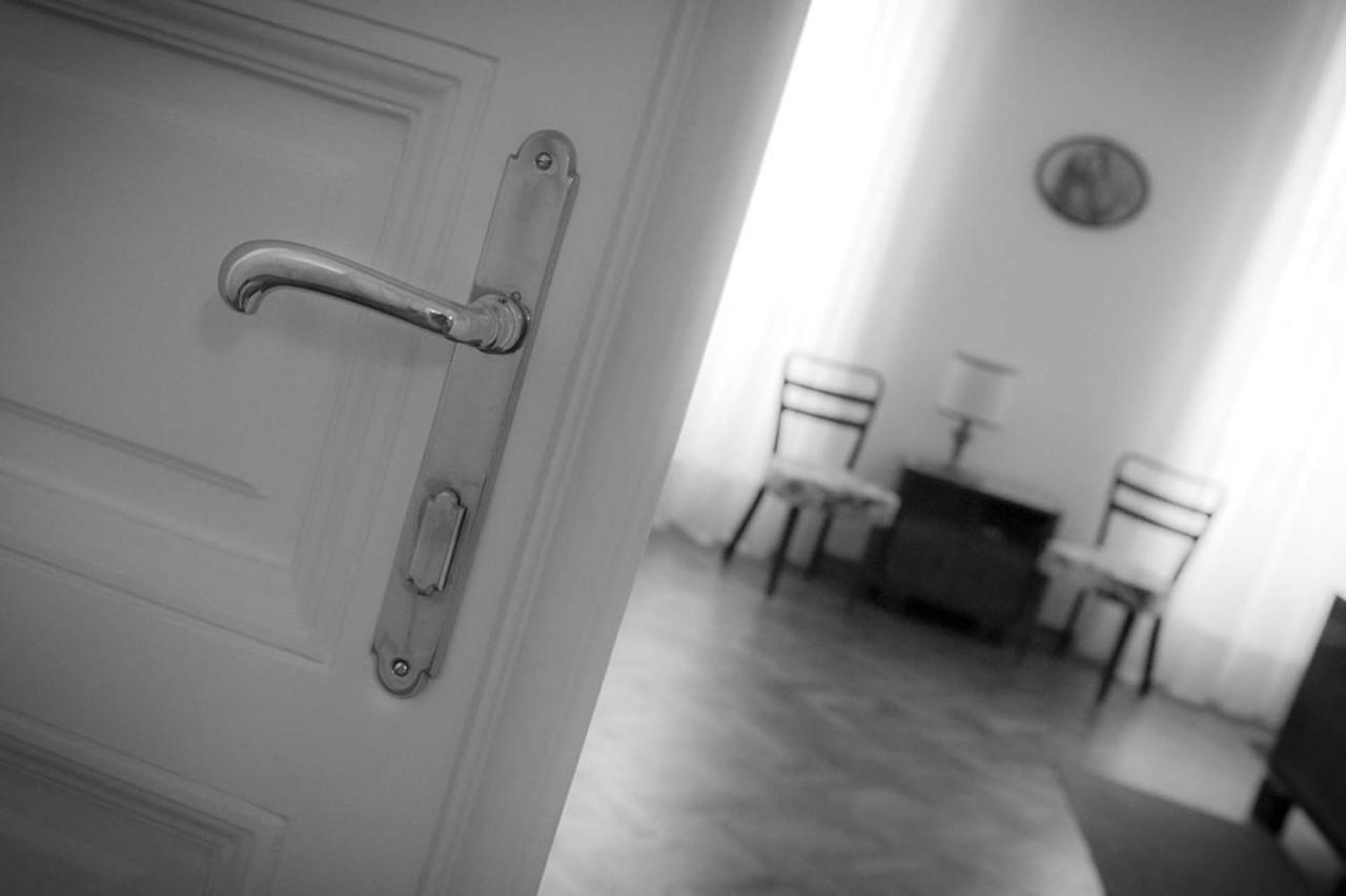 Domus Liberta - Boutique Rooms Trieste Bagian luar foto